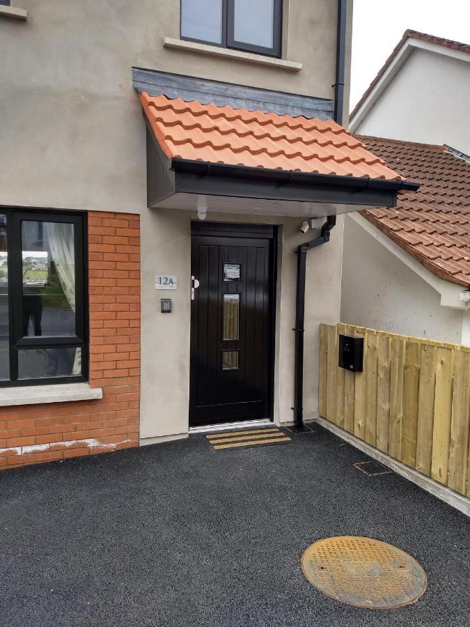 Newryview Villa Luaran gambar