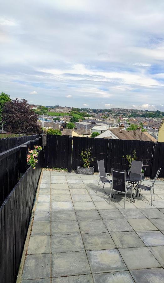 Newryview Villa Luaran gambar